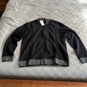 Alfani Black zip up jacket size medium style 100064344MN solid black gray neck